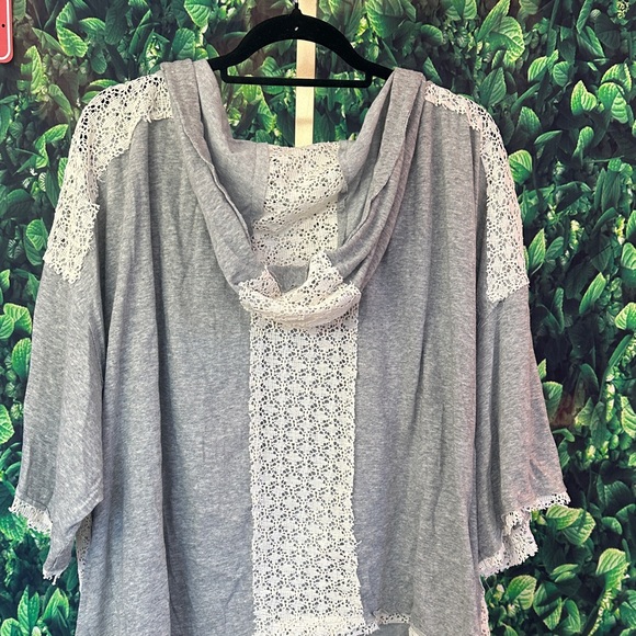 POL Gray Hoodie with Blue Peace Sign Cream Crochet Lace Loose Fit Size Large - Picture 6 of 7
